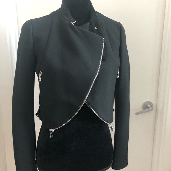 Zara Cropped Jacket with zipper details - Picture 6 of 7